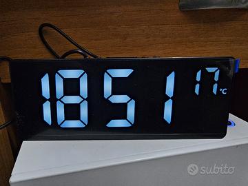 Sveglia Digitale da comodino