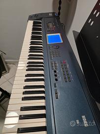 Korg Triton Extreme 76 tasti