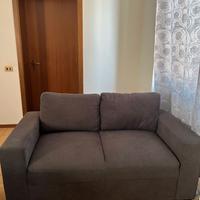 divano 2 posti