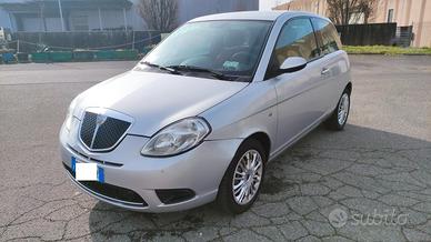 Lancia Ypsilon 1.2 soli 62000km NEOPATENTATI - 200
