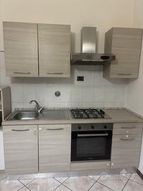 Cucina e Mobile lungo per tv