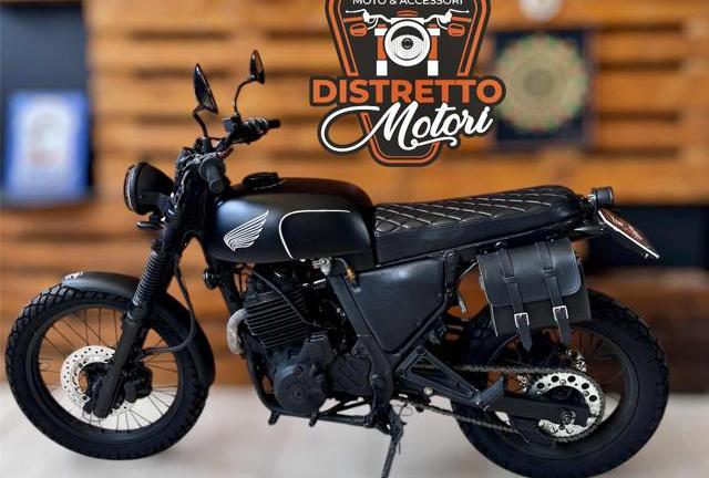 HONDA NX 650 Dominator prima serie