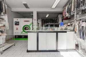 NEGOZIO IN CENTRO VERDELLO