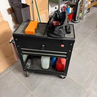 Carrello attrezzi