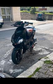 aprilia sr 50