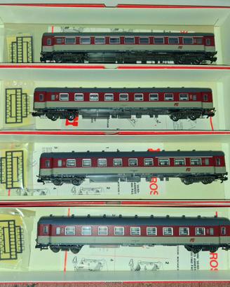 4 carrozze Rivarossi treno modellismo ferroviario