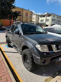 Nissan navara D40