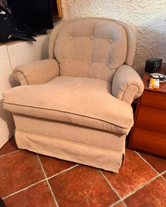 Poltrona o coppia di poltroncine