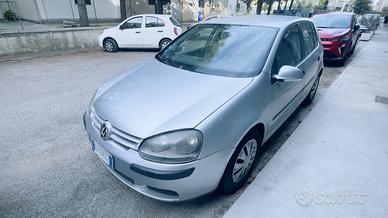 Volkswagen Golf 1.9 td