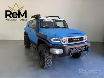 Toyota FJ Cruiser MANUALE