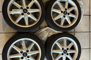 cerchi in lega+gomme 195/45 r16 ford fiesta fusion