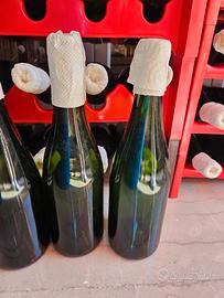 LOTTO 140+ BOTTIGLIE DI VETRO PER VINO SFUSO