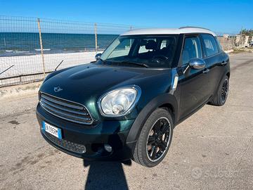Mini Countryman Cooper D 2.0 111cv Auto