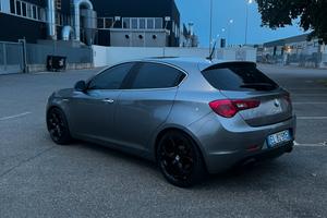 Alfa Romeo Giulietta 2.0 JTDm 170 CV – 2012