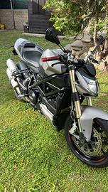 Street fighter 848 2013