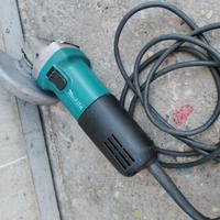 Smerigliatrice Makita