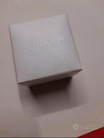Anello Pandora