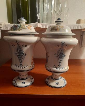 Coppia vasi da farmacia in ceramica di Castelli
