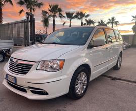 Lancia Voyager 2.8 Turbodiesel Platinum 163 CV