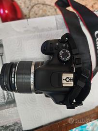 Macchina fotografica reflex Canon d550