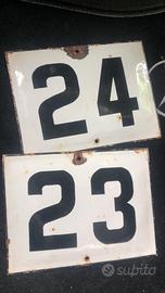 Numeri civici smaltati