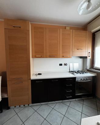Cucina doppia giá smontata