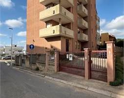 Carbonia, bilocale uso ufficio