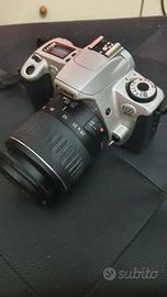 Canon EOS 300 con obiettivo canon 28/90 usm