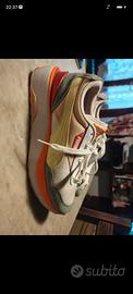 Scarpe Puma multicolor unisex .. articolo nuovo..