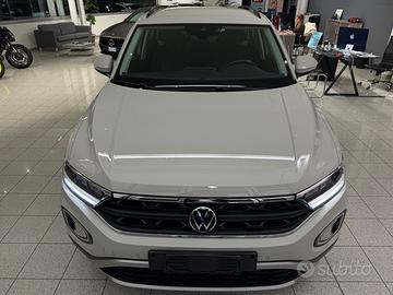 VOLKSWAGEN T-ROC 1.0 tsi Life 110cv