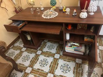 scrivania in legno 140X60