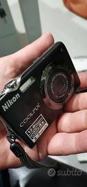 macchina fotografica nikon s3000 pari al nuovo