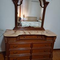 Cassettone e comodini