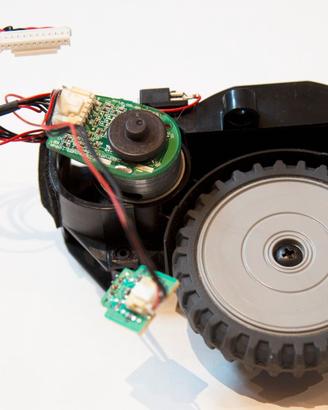 LG HOM-BOT VR62701LV Ruota Destra