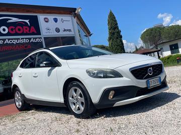 Volvo V40 Cross Country - Neopatentati