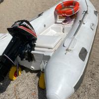 Gommone Tender chiglia vetroresina