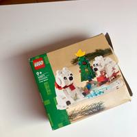 LEGO wintertime polar bears 40571