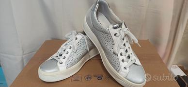 sneakers donna taglia 41