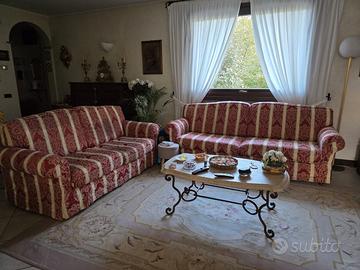 Divani stile classico (Poltrone e Sofà)