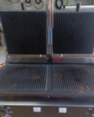 Piastra scaldapanini