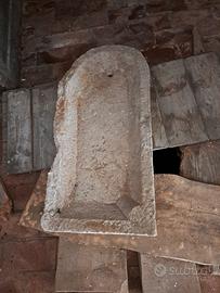 lavandino in pietra naturale 