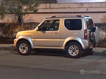 SUZUKI JIMNY JLX 2014