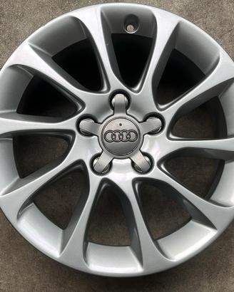 Cerchi lega ORIGINALI Audi A3 da 16 - usati