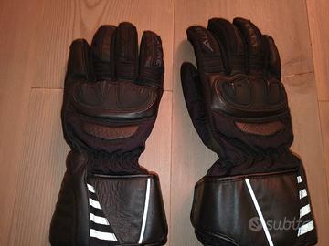 set di guanti con protezioni Moto