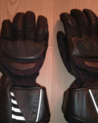 set di guanti con protezioni Moto