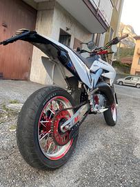 Hm CRM 125 2t del 2014 doppia omologazione