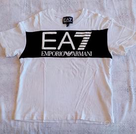 T-shirt Emporio Armani Bambino 4 anni Perfetta