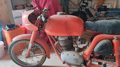 Motocicletta d'epoca