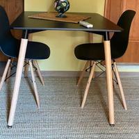 Tavolo + 2 sedie