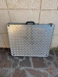 Pedana da pesca in acciaio e alliminio